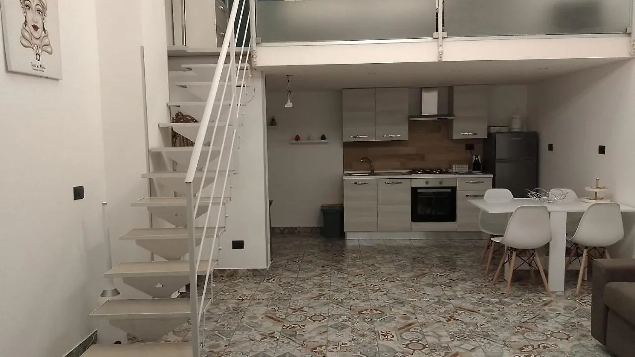 House Aury Apartment Syracuse 0*,  Italy